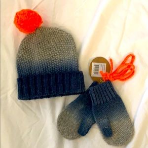 Infant S Hat & Mittens - NWT